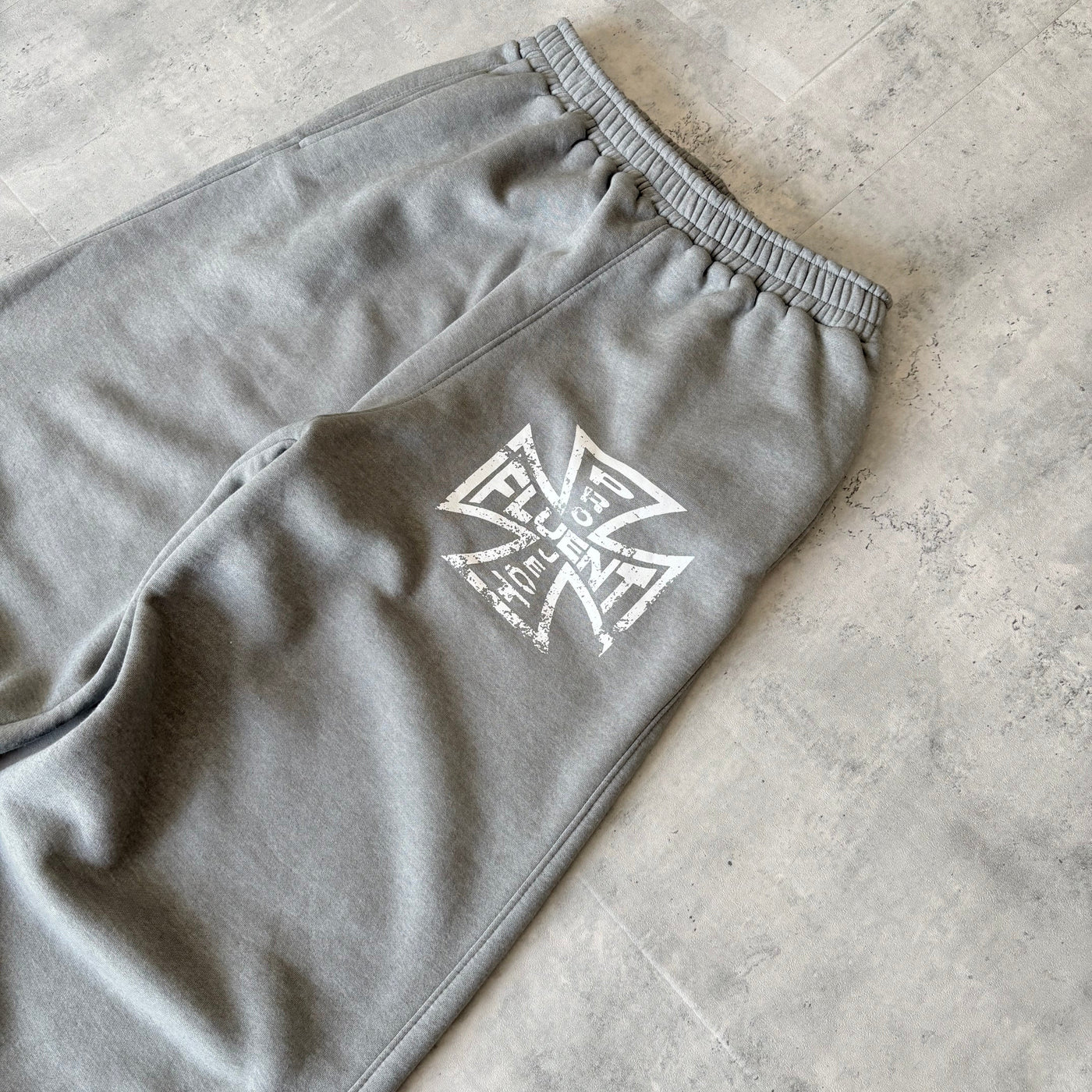 Cross Sweatpants Grey